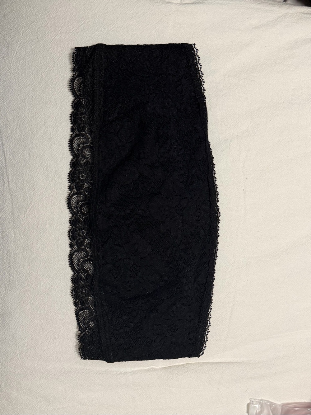 Moda International Black Lace Bandeau Tube Top with Scalloped Edge